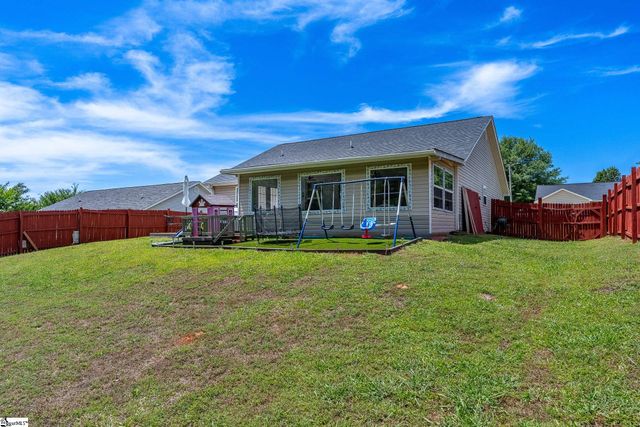 826 Damson Plum Court, Spartanburg, SC 29301