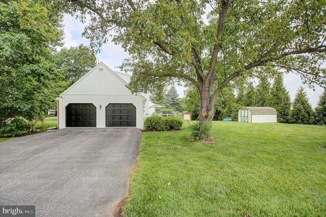 515 STARR AVE, Chambersburg, PA 17202
