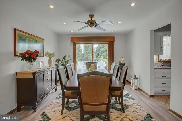 515 STARR AVE, Chambersburg, PA 17202
