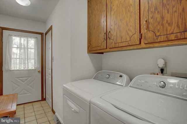 515 STARR AVE, Chambersburg, PA 17202