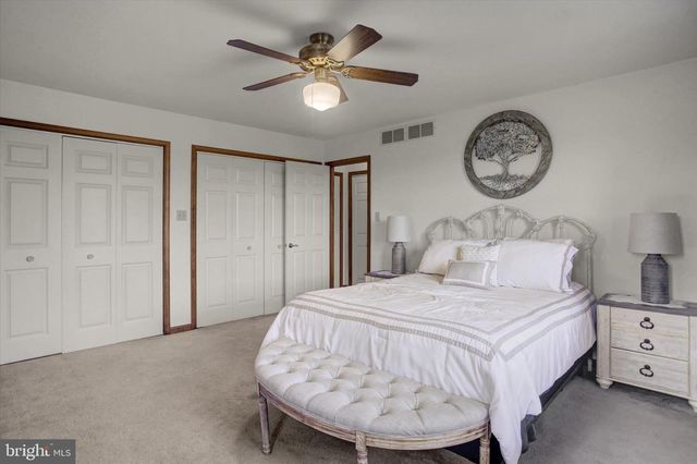 515 STARR AVE, Chambersburg, PA 17202