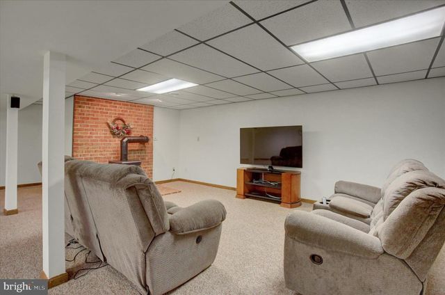 515 STARR AVE, Chambersburg, PA 17202