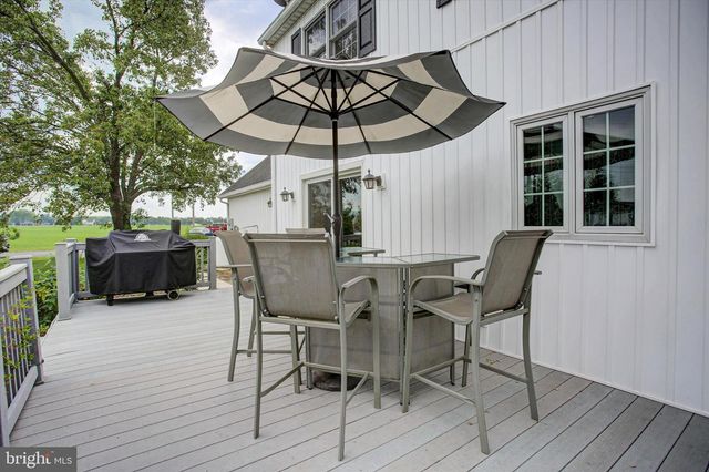 515 STARR AVE, Chambersburg, PA 17202