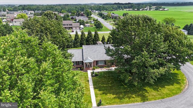 515 STARR AVE, Chambersburg, PA 17202
