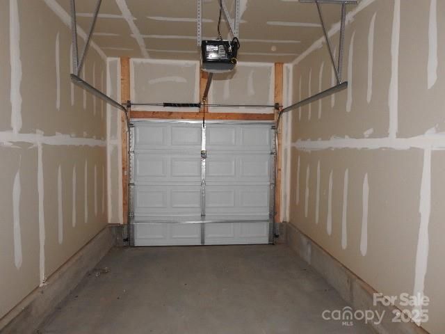 252 Mills Avenue, Troutman, NC 28166