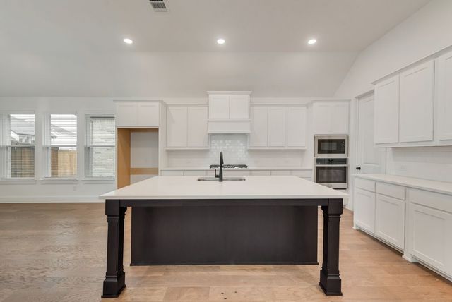 636 Caprice Bluff, Fate, TX 75189
