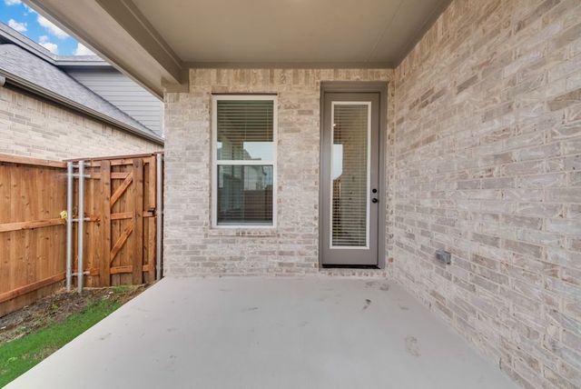 636 Caprice Bluff, Fate, TX 75189
