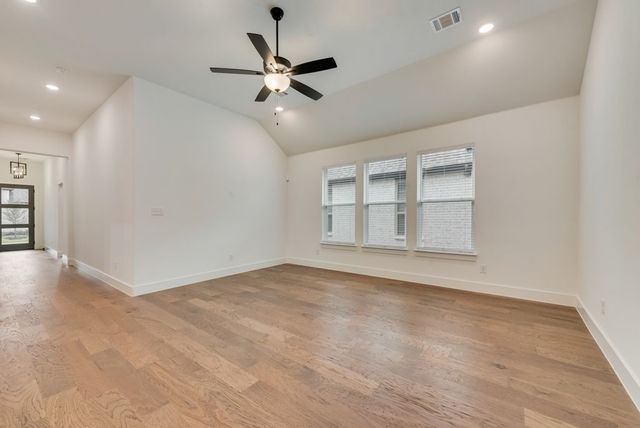 636 Caprice Bluff, Fate, TX 75189