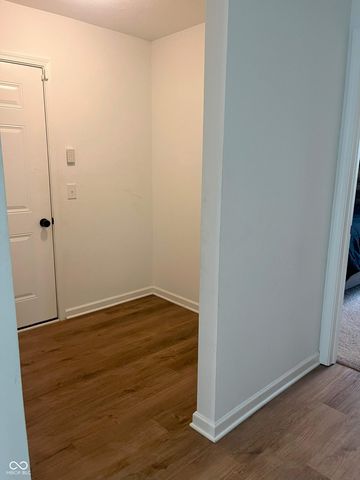 10524 Broadford Street, Indianapolis, IN 46239