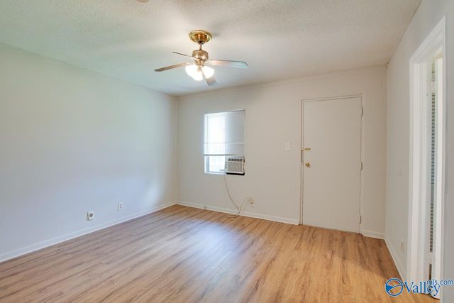 1328 Oshaughnessy Avenue B, Huntsville, AL 35801