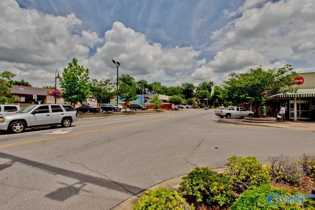 1328 Oshaughnessy Avenue B, Huntsville, AL 35801
