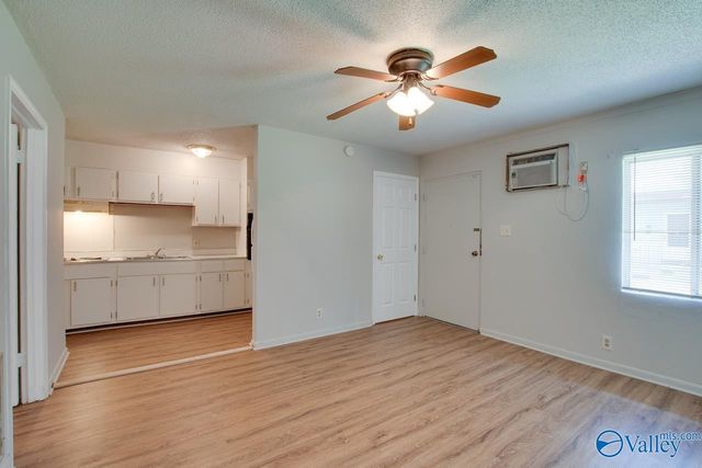 1328 Oshaughnessy Avenue B, Huntsville, AL 35801