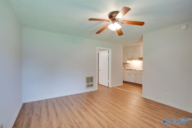 1328 Oshaughnessy Avenue B, Huntsville, AL 35801