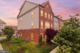 2935 MIDDLEHAM CT, Hanover, MD 21076