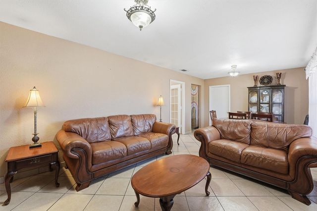 134 Obion Road, Houston, TX 77076