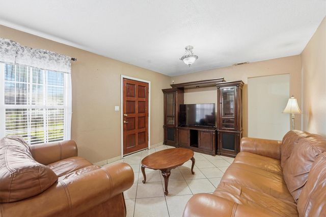 134 Obion Road, Houston, TX 77076