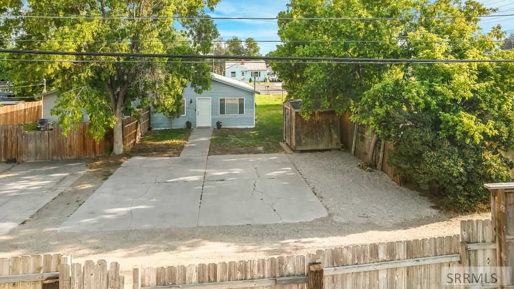 Image 20 of property listing at 462 E 17th Street, Idaho Falls, ID 83404