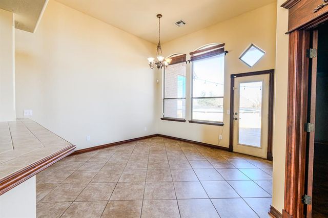 9301 SW 24th Street, Oklahoma City, OK 73128