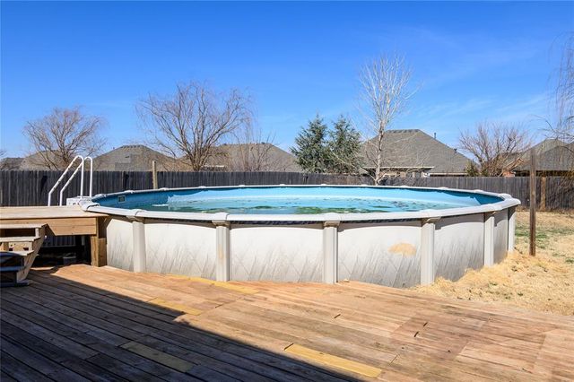 9301 SW 24th Street, Oklahoma City, OK 73128