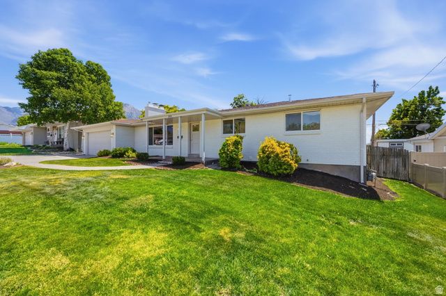 1934 E SEVERN DR, Holladay, UT 84124