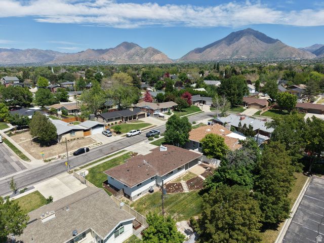 1934 E SEVERN DR, Holladay, UT 84124