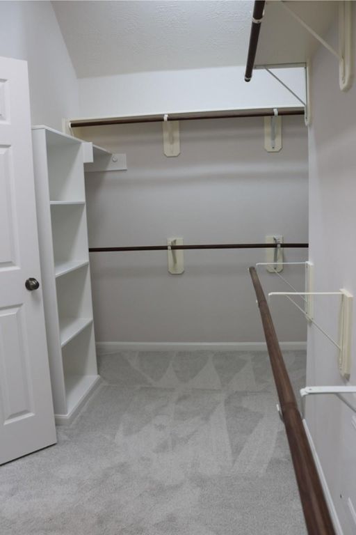 Image 26 of property listing at 2015 Rustic Oak Lane N, Richmond, TX 77469