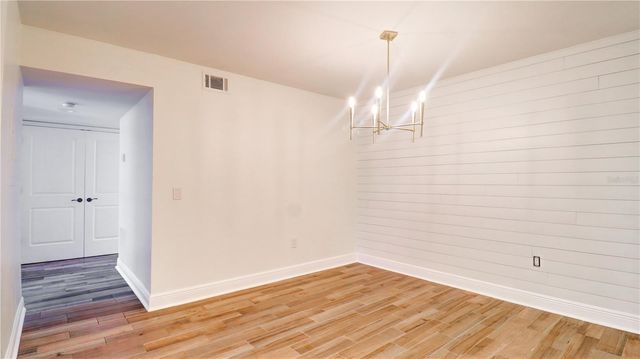 9481 HIGHLAND OAK DRIVE 1001, Tampa, FL 33647