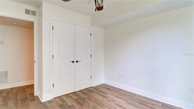 9481 HIGHLAND OAK DRIVE 1001, Tampa, FL 33647