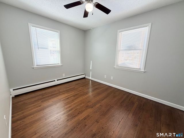 161 West Spring Street APT B2, West Haven, CT 06516