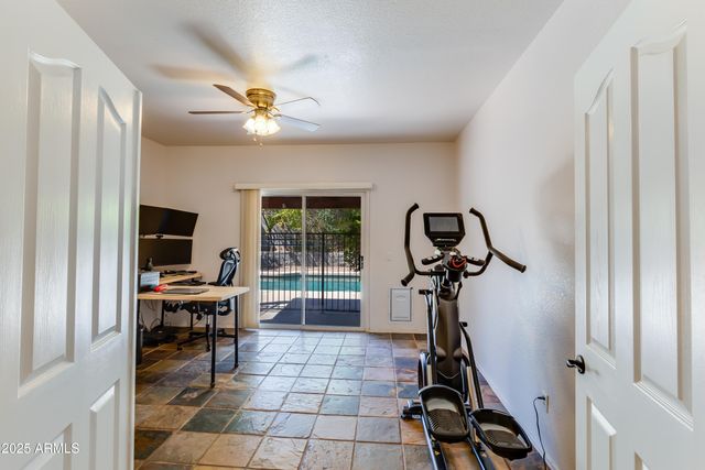 7326 W PERSHING Avenue, Peoria, AZ 85381