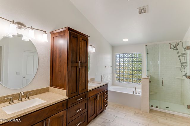 7326 W PERSHING Avenue, Peoria, AZ 85381