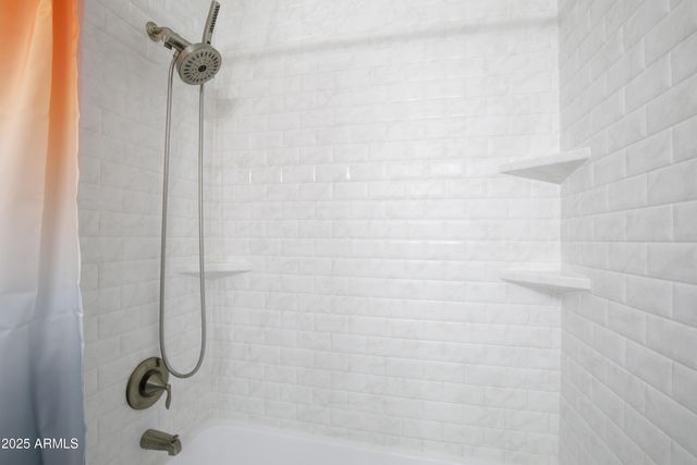 7326 W PERSHING Avenue, Peoria, AZ 85381