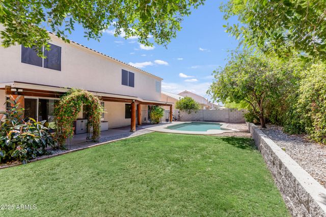 7326 W PERSHING Avenue, Peoria, AZ 85381