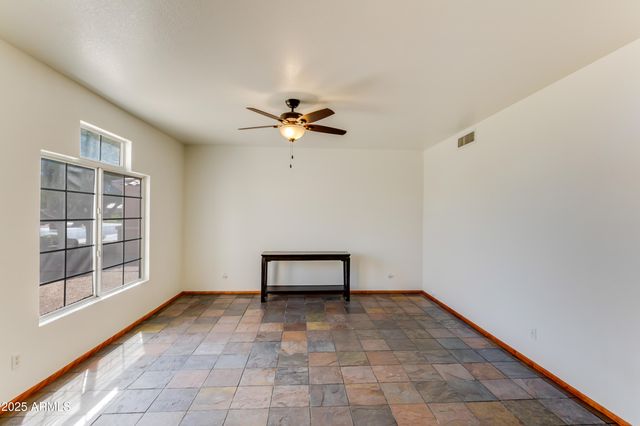 7326 W PERSHING Avenue, Peoria, AZ 85381