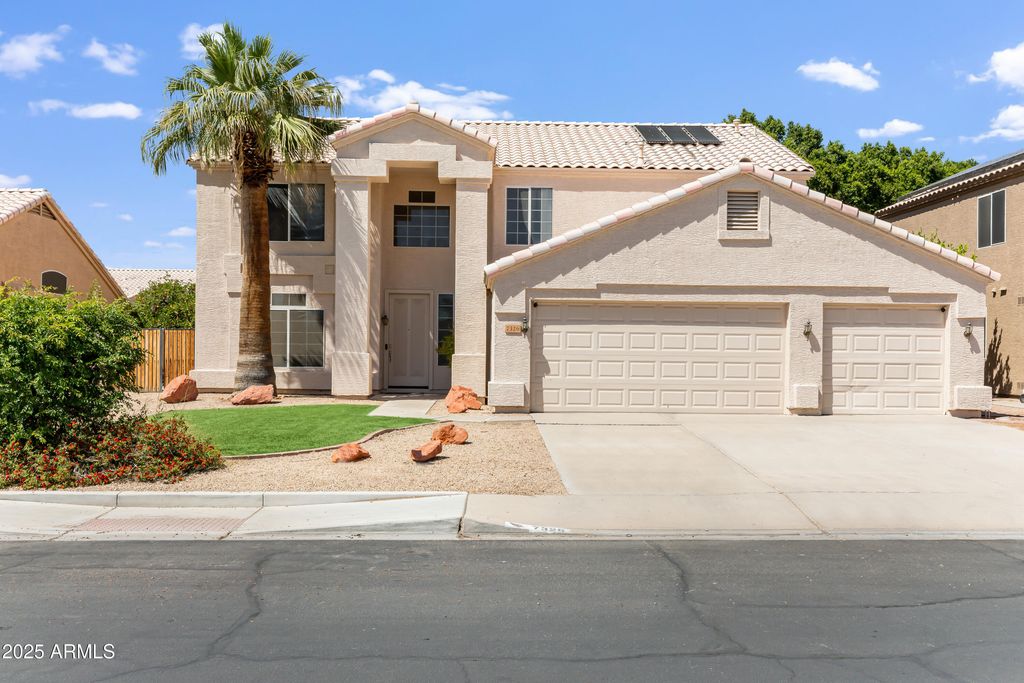 7326 W PERSHING Avenue, Peoria, AZ 85381