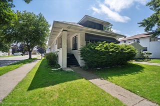 601 S 7th Avenue, Maywood, IL 60153