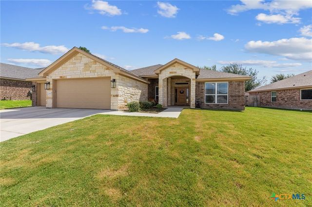 209 Slippery Elm Drive, Nolanville, TX 76559