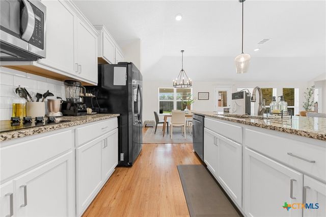 209 Slippery Elm Drive, Nolanville, TX 76559
