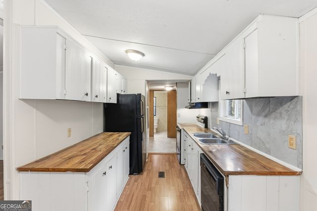 37 Fawn Drive, Juliette, GA 31046