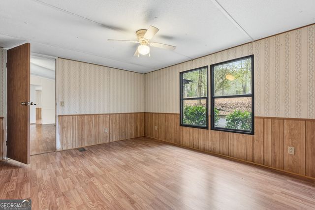 37 Fawn Drive, Juliette, GA 31046