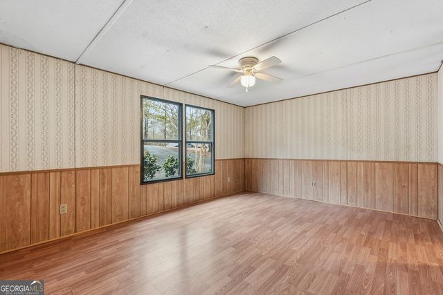 37 Fawn Drive, Juliette, GA 31046