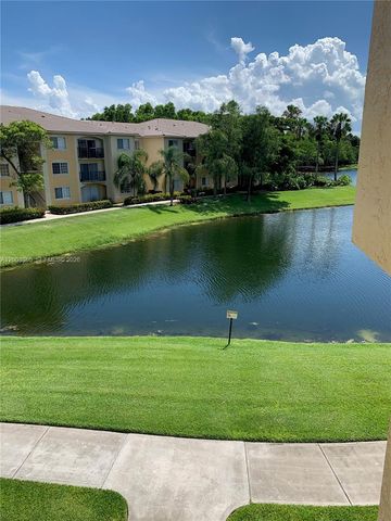 600 N Crestwood Ct N 610, Royal Palm Beach, FL 33411