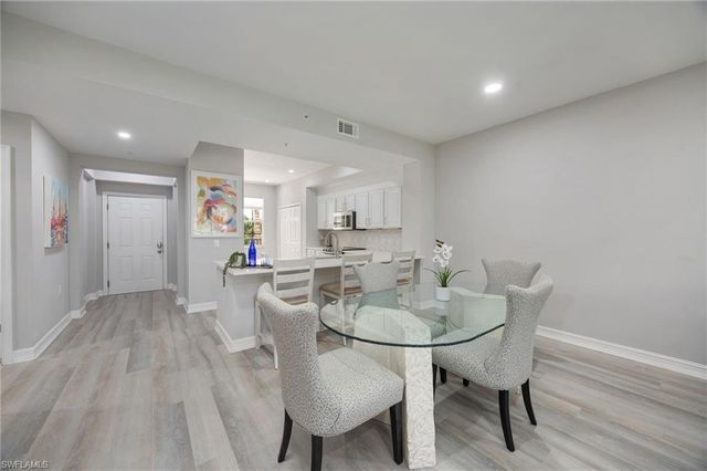 20930 Island Sound CIR 203, Estero, FL 33928