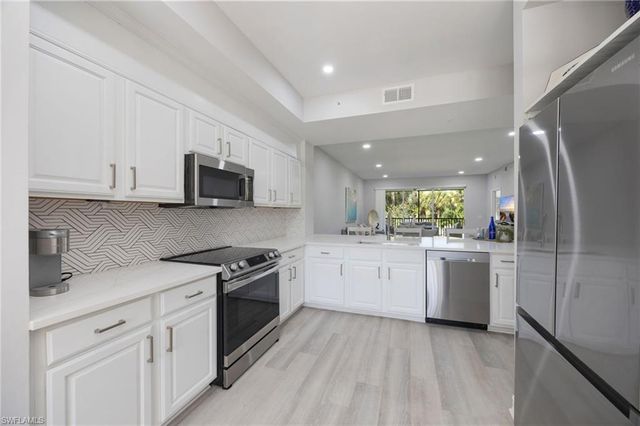 20930 Island Sound CIR 203, Estero, FL 33928