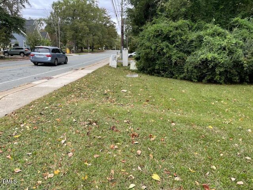 206 Hillsborough Road, Carrboro, NC 27510