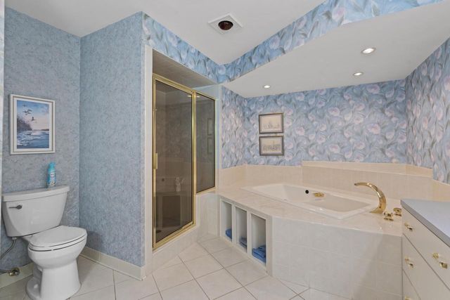 409 Vernon AVENUE, Thiensville, WI 53092
