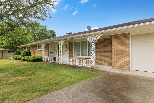 409 Vernon AVENUE, Thiensville, WI 53092