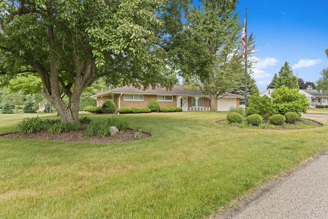 409 Vernon AVENUE, Thiensville, WI 53092