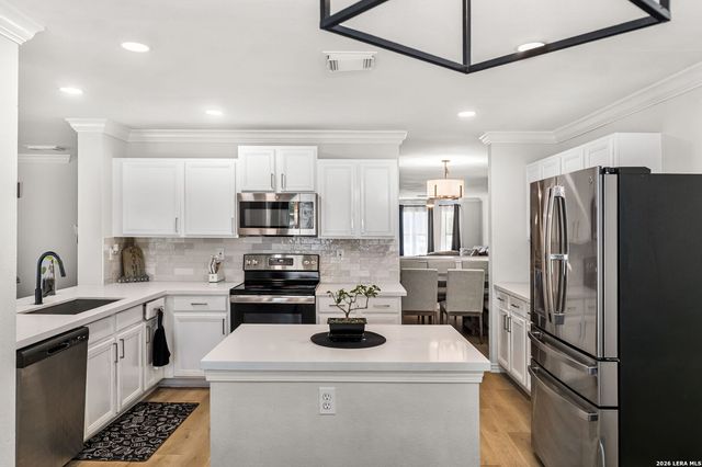 7503 Legend Rock, San Antonio, TX 78244