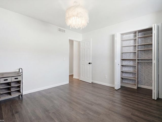 3079 Juanita Drive, Sterling Heights, MI 48310